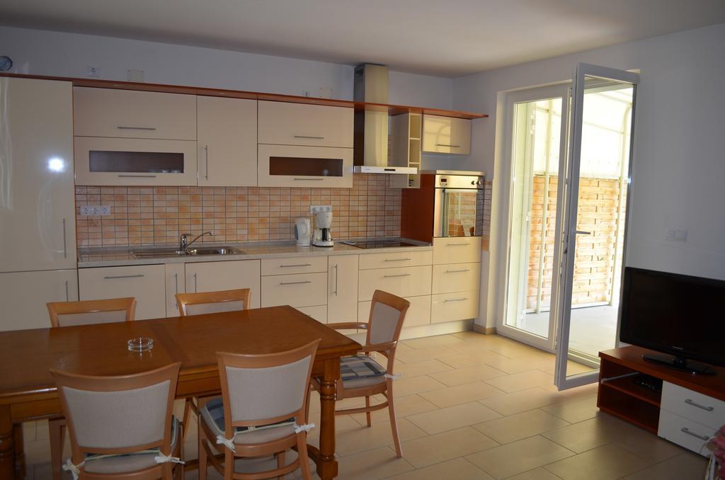 Apartments Buljan 바슈카 객실 사진